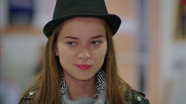 Çilek Kokusu - Strawberry Smell - Episode 20
