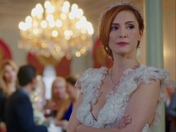 Çilek Kokusu - Strawberry Smell - Episode 21