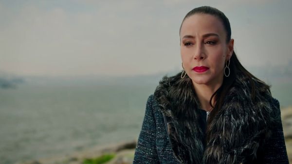 Çilek Kokusu - Strawberry Smell - Episode 22