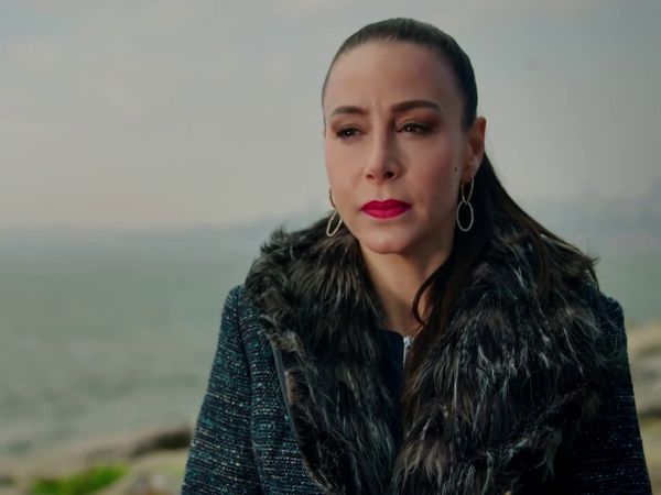 Çilek Kokusu - Strawberry Smell - Episode 22