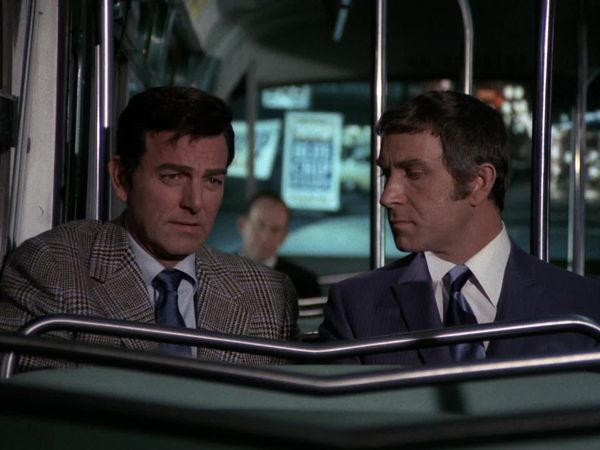 Mannix - Walk with a Dead Man