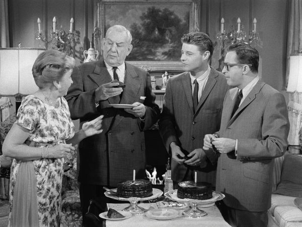 The Adventures of Ozzie and Harriet - Mrs. Bradford’s Recipe