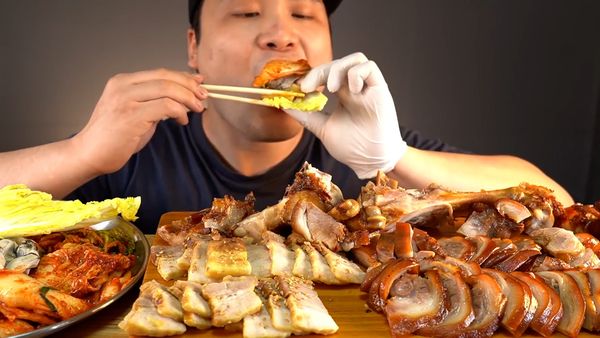 DGD's Mukbang - DGD's Mukbang: Piatto di Maiale parte 1
