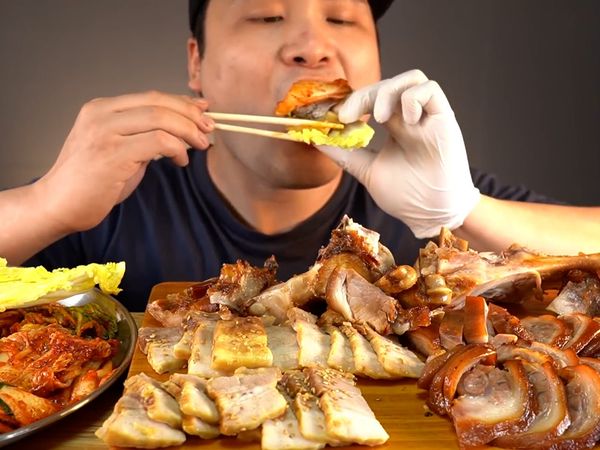 DGD's Mukbang - DGD's Mukbang: Piatto di Maiale parte 1