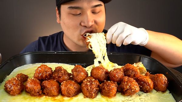 DGD's Mukbang - DGD's Mukbang: Pollo Condito parte 1
