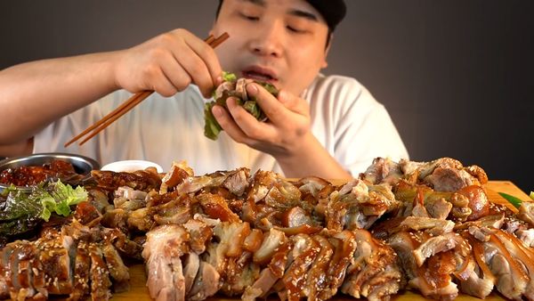 DGD's Mukbang - DGD's Mukbang: Piatto di Maiale parte 2