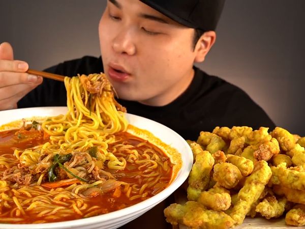 DGD's Mukbang - DGD's Mukbang: Cucina Cinese Coreana parte 2