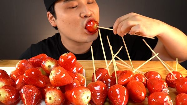 DGD's Mukbang - DGD's Mukbang: Frutta e Gelatina