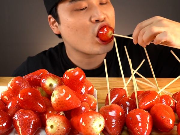 DGD's Mukbang - DGD's Mukbang: Frutta e Gelatina