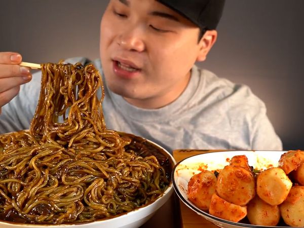 DGD's Mukbang - DGD's Mukbang: Cucina Cinese Coreana parte 1