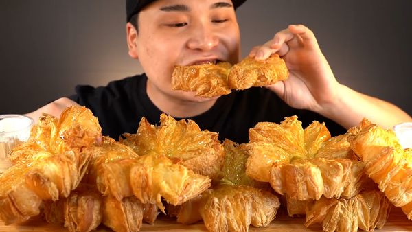 DGD's Mukbang - DGD's Mukbang: Pane e Pasticceria