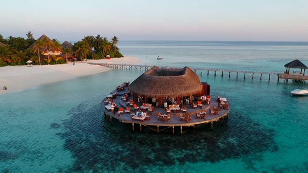 Great Escapes - Mirihi Island Resort, Camelback Sanctuary, and Crystal Mountain