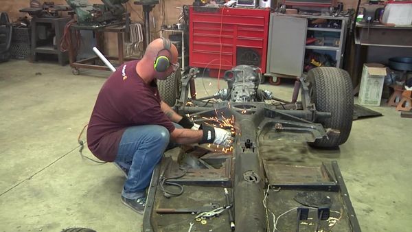 Full Custom Garage - Dune Buggy