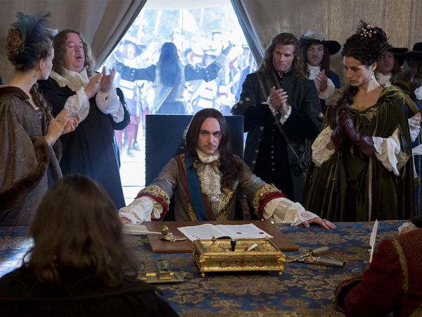Versailles - Bow to Your King