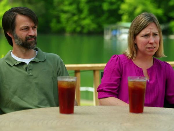 Lakefront Bargain Hunt - Take A Break On Smith Lake, Alabama
