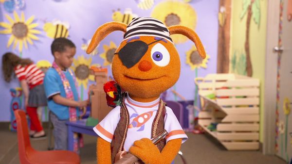 Hi Opie! - Opie's Pirate Treasure & Dinosaurs For All & Opie's Dilemma