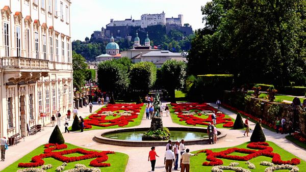 The World Is Yours - Salzburg - Bangkok - Charleston