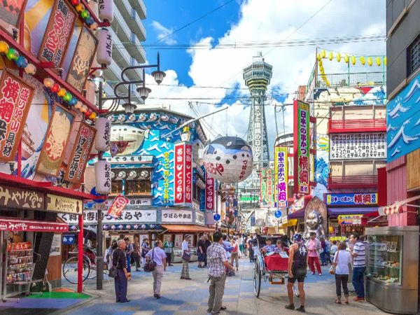 The World Is Yours - Barcelona - Japan - Alaska