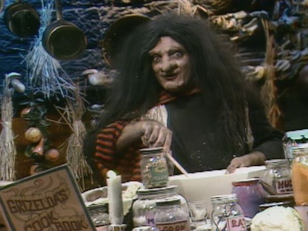 Hilarious House of Frightenstein - Nice to Mitt You