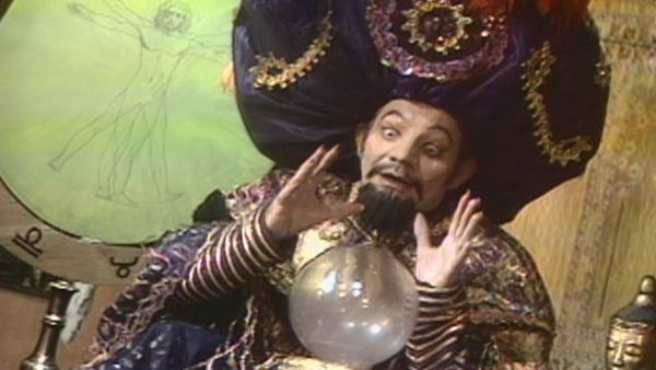 Hilarious House of Frightenstein - Igor Snows Best
