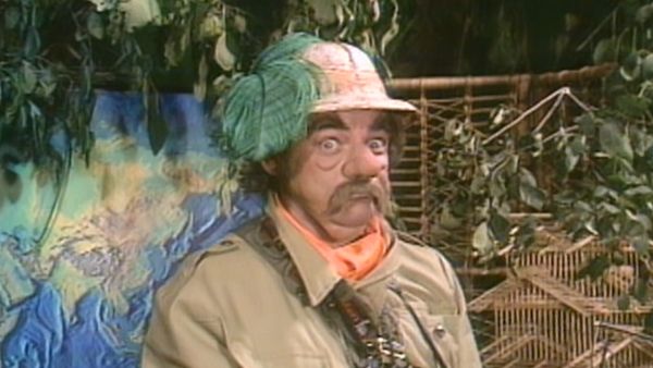 Hilarious House of Frightenstein - Re-Moat Control