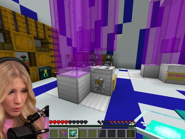 BriannaPlayz - I Survived Stranger Things in Minecraft / Saving Lightyear in Minecraft