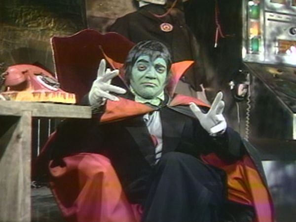 Hilarious House of Frightenstein - Stick-y Situation