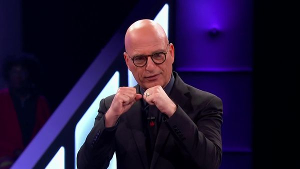 Deal or No Deal - The Champ vs. The Banker