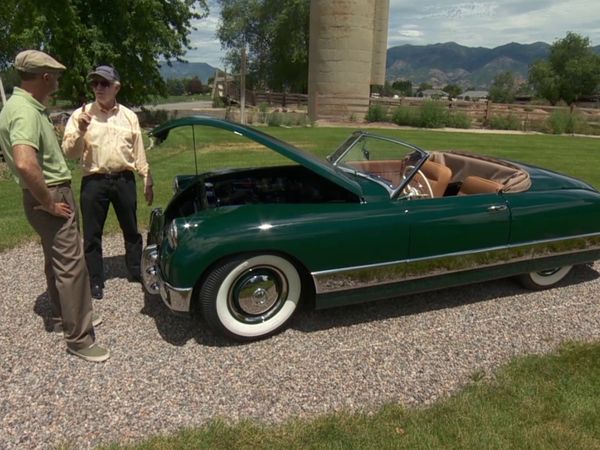 Mi Coche Clasico - Kurtis y un Allard