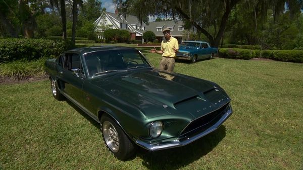 Mi Coche Clasico - Mustang y un Chevelle