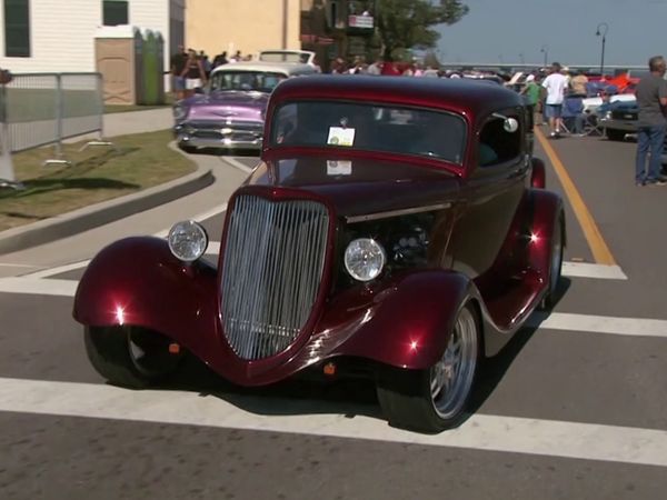 Mi Coche Clasico - Navegando por la Costa