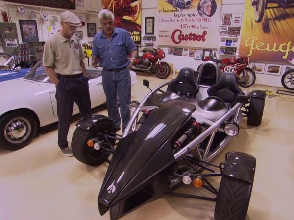 Mi Coche Clasico - Los Autos Deportivos de Alto Rendimiento de Jay Leno