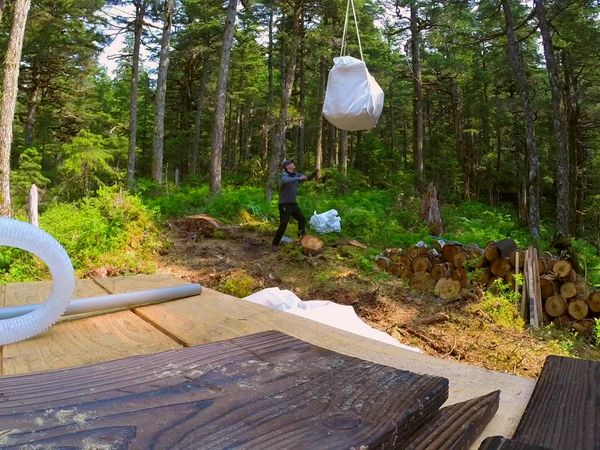 Building Alaska - A toy set for big kids