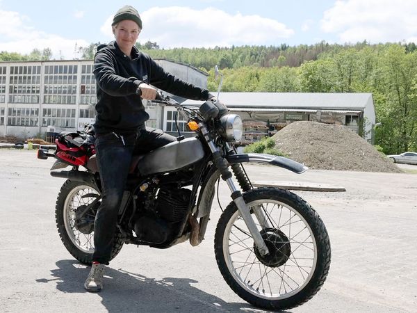 Laura Kampf: This Old House Makers Channel - Super-Sweet Bike Modifications