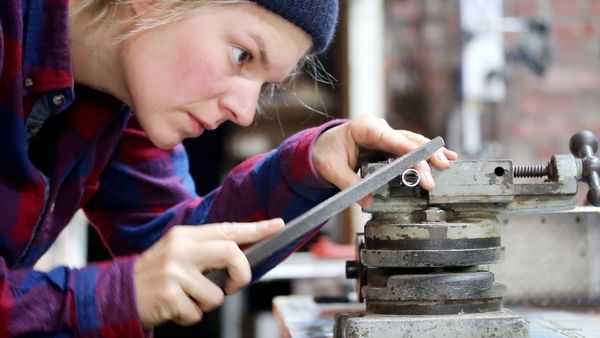 Laura Kampf: This Old House Makers Channel - The Best Tape Dispenser, Ever
