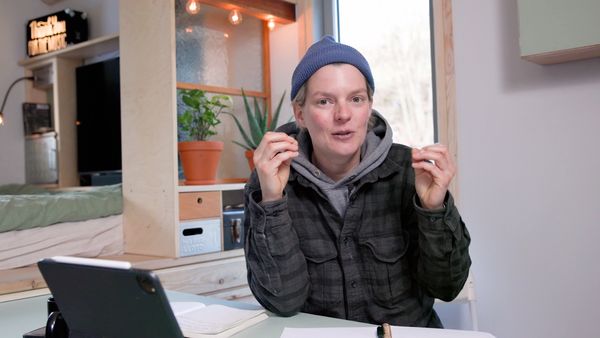 Laura Kampf: This Old House Makers Channel - Tiny House Build Pt. 10: The Coziest Place, Ever