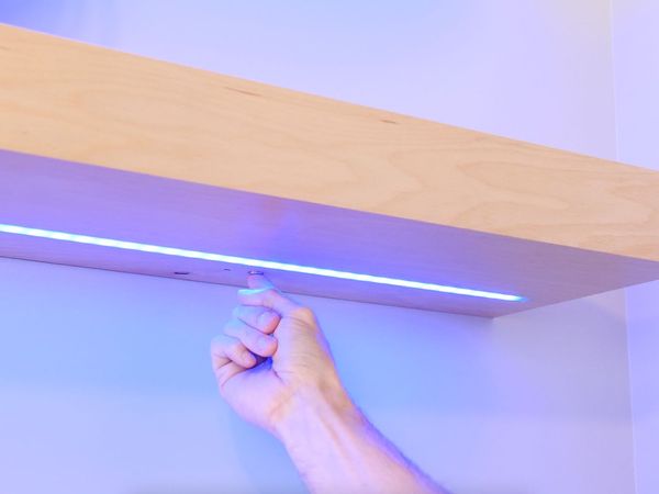 Brad Rodriguez: This Old House Makers Channel - Built-in LEDs and Phone Charger