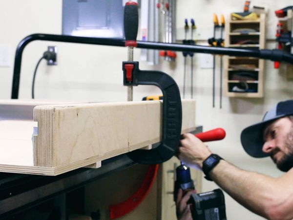 Brad Rodriguez: This Old House Makers Channel - Office Workstation & How to Make a Table Saw Sled