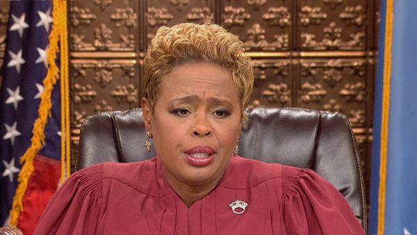 Judge Karen's Court - Twisted Tutor Tale!