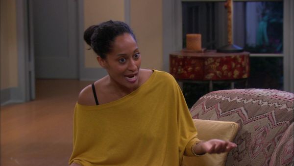 Girlfriends - On the Couch