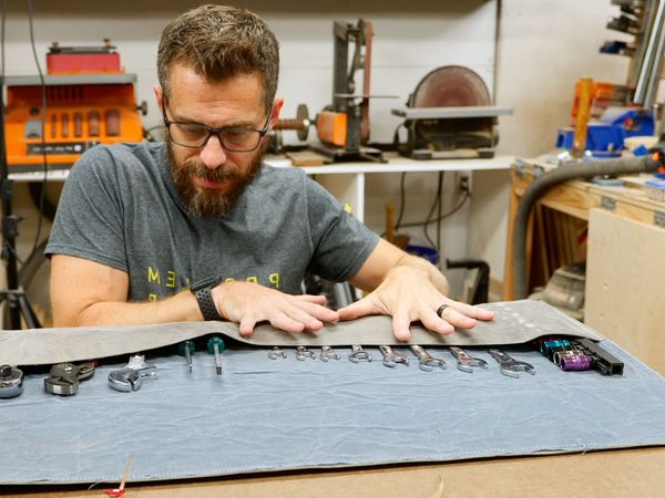 Bob Clagett: This Old House Makers Channel - Leather &; Canvas Work