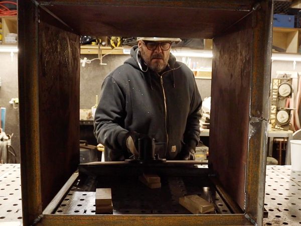 Jimmy DiResta: This Old House Makers Channel - Air-Compressor Turned BBQ Smoker