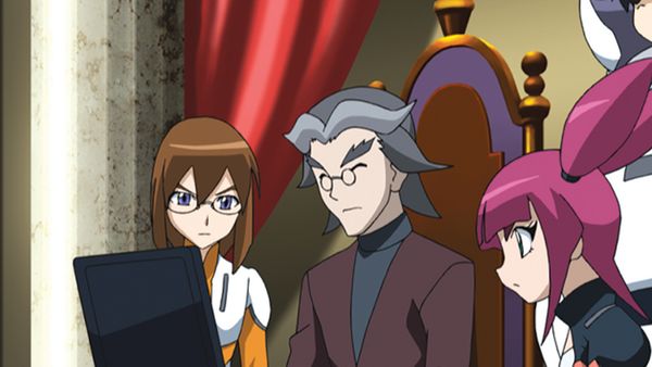 Beyblade Metal Masters - COMME ON SE RETROUVE, WANG HU ZHONG!