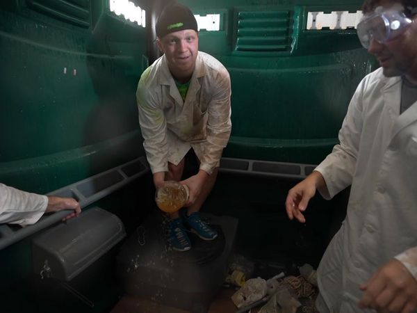 Unspeakable - Last to Leave the Porta Potty Challenge