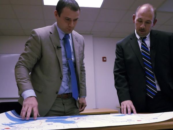 Killer Cases - Murder In A Wisconsin Field