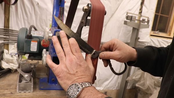 Jimmy DiResta: This Old House Makers Channel - 24-Pack Beer Box & How to Forge Scissors