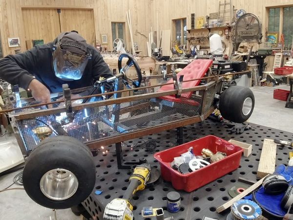 Jimmy DiResta: This Old House Makers Channel - Fabricate a Go-Kart, Engineer a Bridge