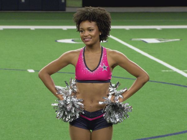 Dallas Cowboys Cheerleaders: Making the Team - Turn Them Out