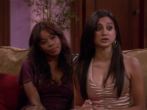 Girlfriends - Hot Girl On Girl Action