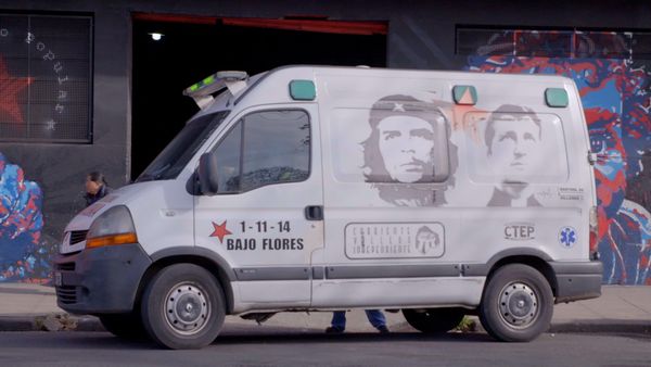 Emergencia - Ayudando a las Poblaciones de Barrios Marginales